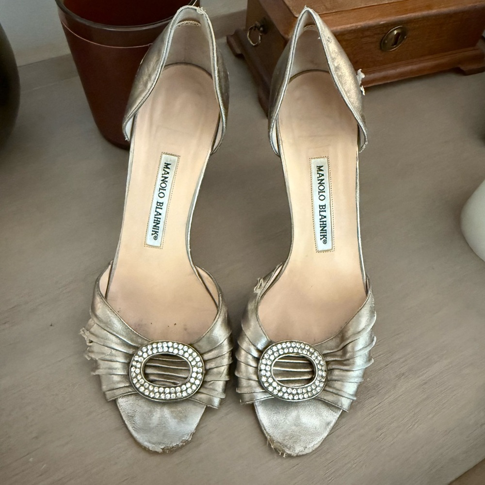 Manolo Blahnik Metallic Silver/Gold Heels